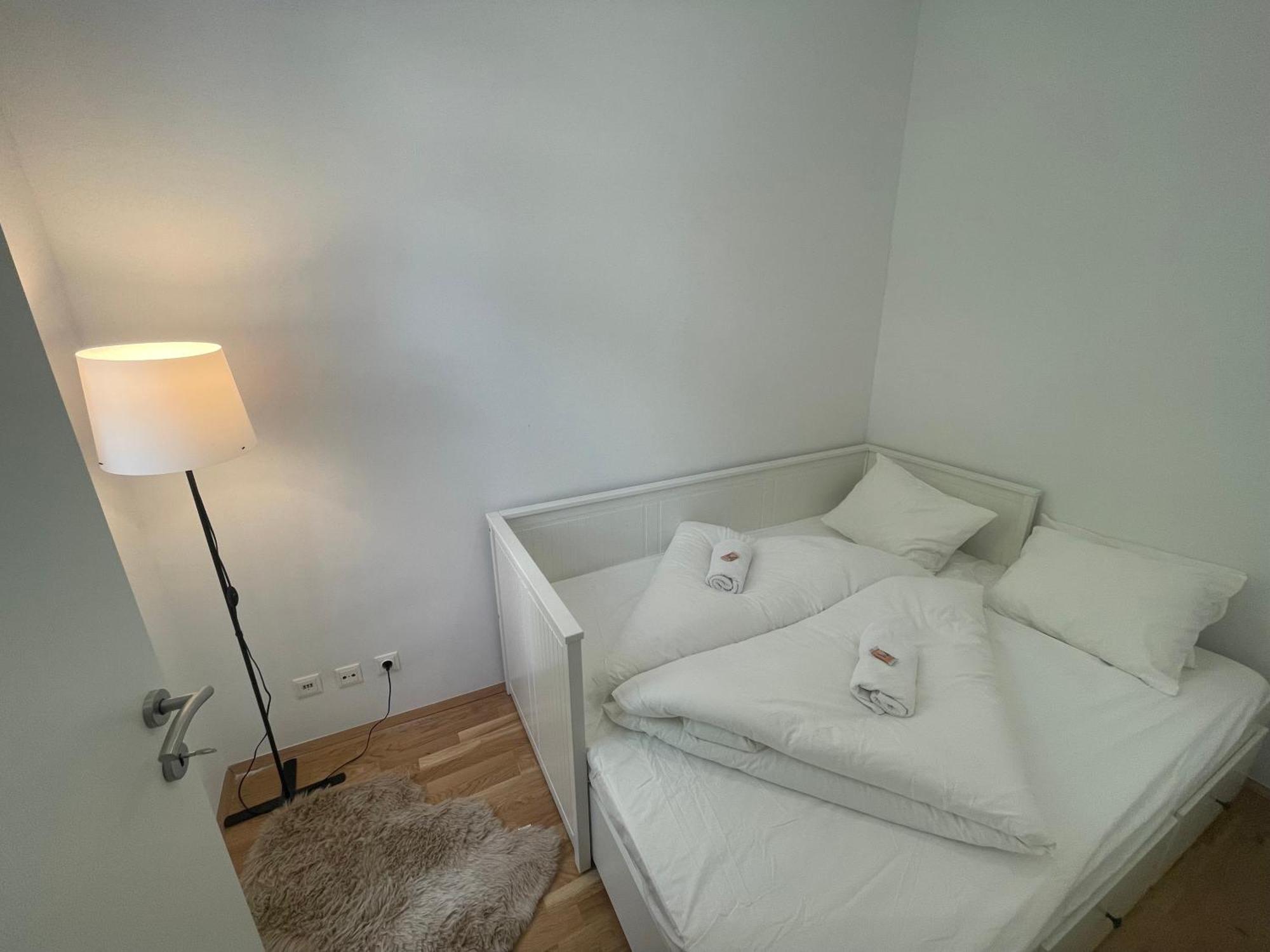 New Apartment With Balcony 11 Wenen Buitenkant foto